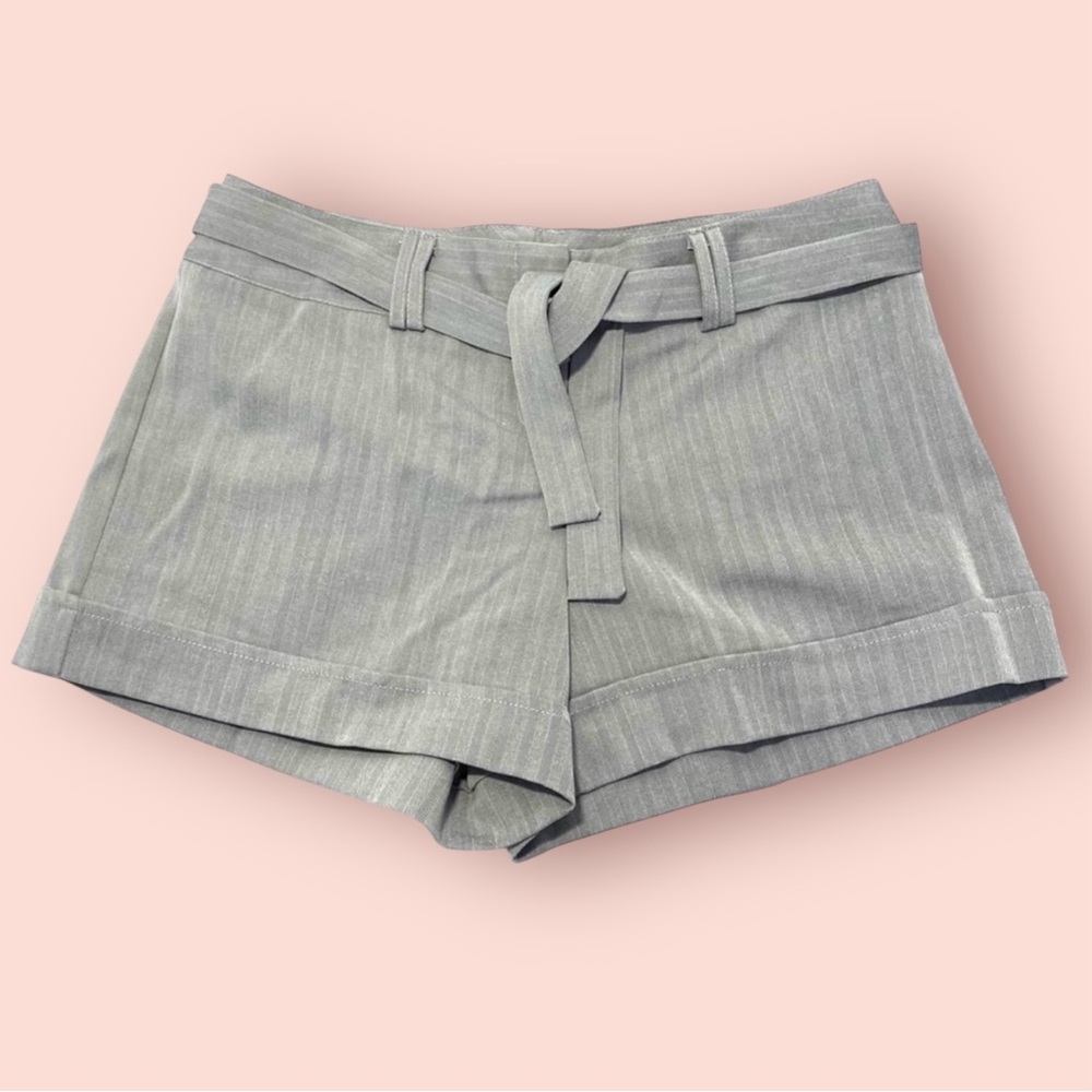 3/$10 Valia Shorts M Tie Belt Gray